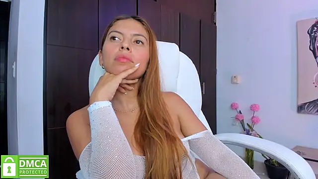 Snapshot of ROSE__15 chatting on January 15, 1:45 am ROSE 15 online show from January 15, 1:45 am