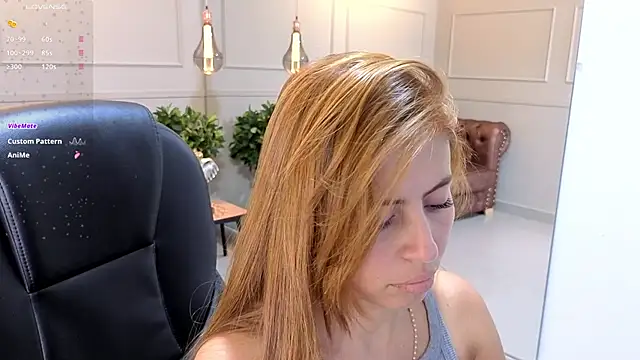 Snapshot of ROSE__15 chatting on October 29, 7:15 pm ROSE 15 online show from October 29, 7:15 pm