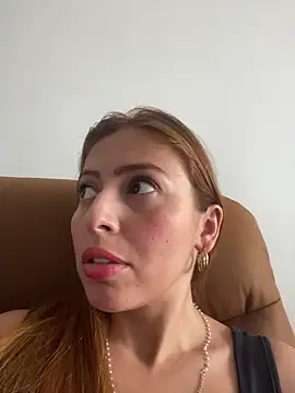 Snapshot of ROSE__15 chatting on October 31, 7:37 pm ROSE 15 online show from October 31, 7:37 pm