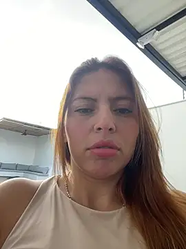 Snapshot of ROSE__15 chatting on November 12, 11:21 am ROSE 15 online show from November 12, 11:21 am