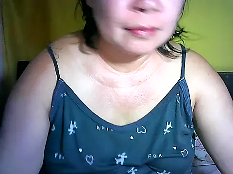 boobsiness online show from October 3, 1:30 pm