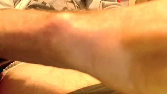 Snapshot of rockhead1971 chatting on January 18, 10:28 pm rockhead1971 online show from January 18, 10:28 pm