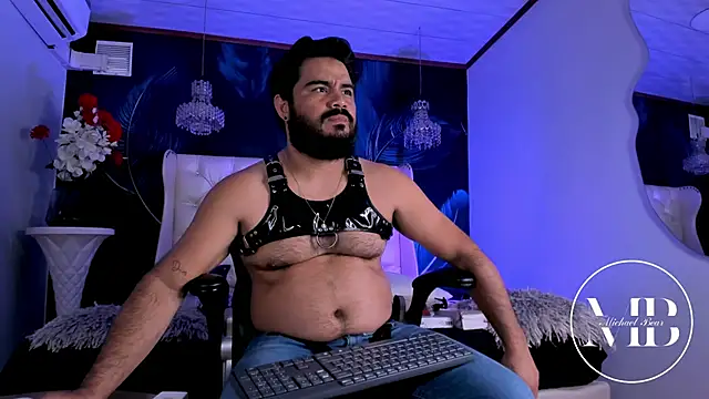 MichaelBear  online show from February 8, 12:08 pm