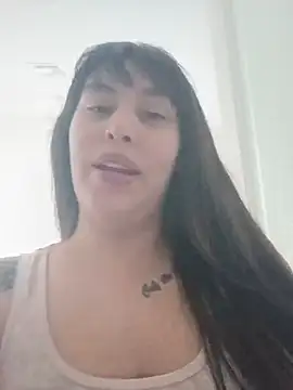 LunaGelatti online show from July 5, 11:01 pm
