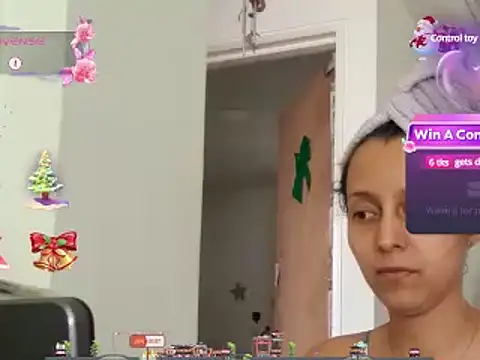 Moon lunita online show from December 16, 5:54 pm