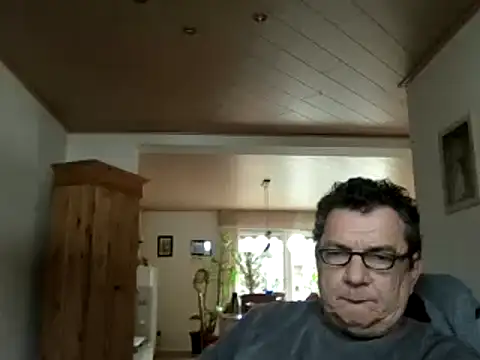 Nobbie444 online show from March 30, 3:13 pm