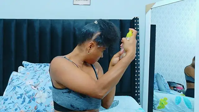 colombiamommy online show from April 16, 12:39 pm