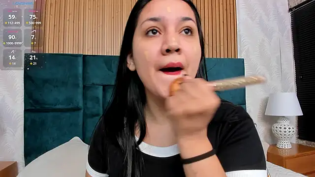 Kareena chopra online show from January 19, 12:31 pm