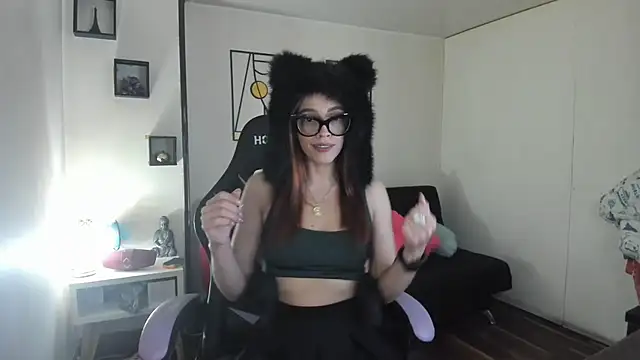 kay marie online show from October 19, 9:26 pm