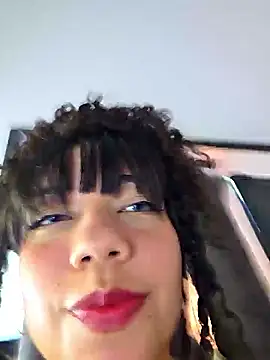 Snapshot of miafresa_hot chatting on January 13, 12:05 am miafresa hot online show from January 13, 12:05 am