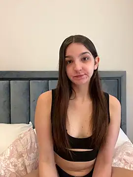 DoriDeluxe66 online show from January 16, 3:24 pm
