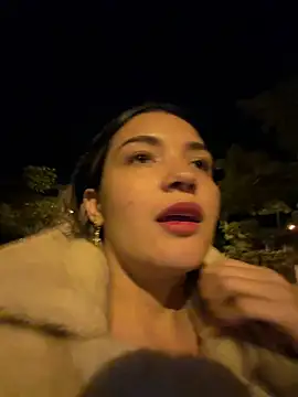 Snapshot of Sarita-candy chatting on June 17, 2:47 am Sarita-candy online show from June 17, 2:47 am