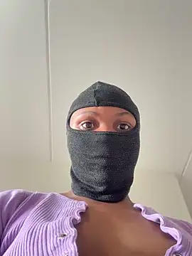 StupidNaturalPhatBooty  online show from February 3, 6:40 am