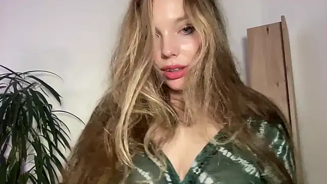 Sara Browney online show from November 2, 8:55 pm