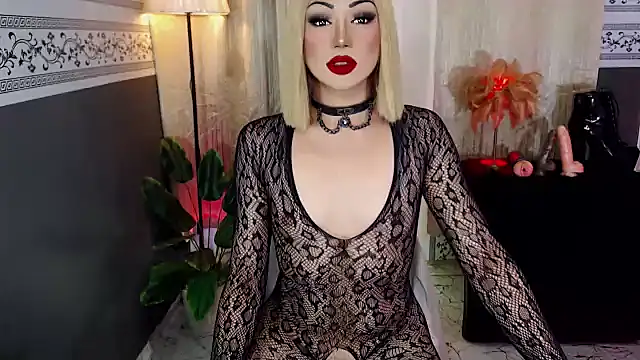 SeductiveAsianTs online show from April 24, 8:33 pm