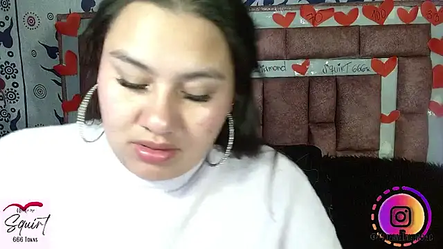 ValerieDiiamond online show from April 2, 3:59 am