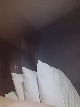 Snapshot of imN2Deep4mygirl2take chatting on September 22, 8:05 am imN2Deep4mygirl2take online show from September 22, 8:05 am