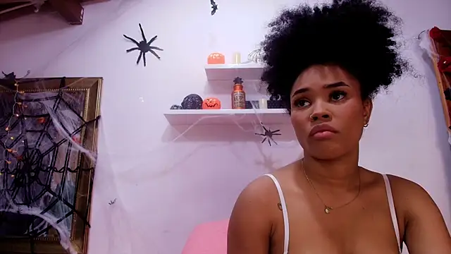 naia blessed online show from October 17, 7:16 pm