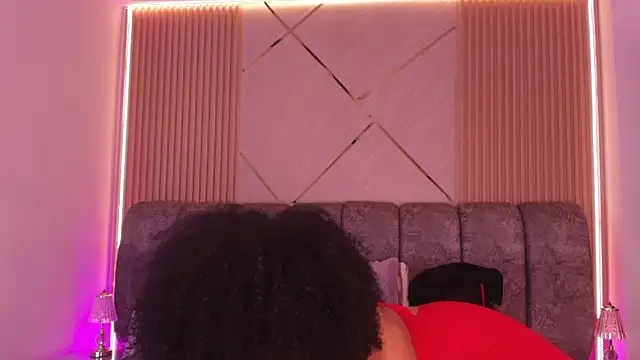 Snapshot of naia_blessed chatting on March 4, 7:09 pm naia blessed online show from March 4, 7:09 pm