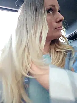 Bondgirl 013 online show from November 27, 1:35 pm