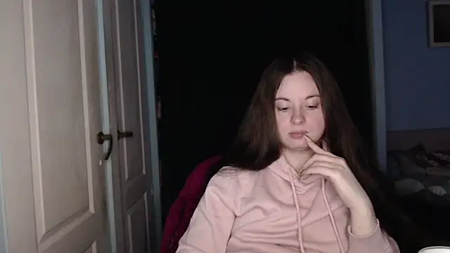 Snapshot of ryhhnnagold99 chatting on April 11, 5:28 pm ryhhnnagold99 online show from April 11, 5:28 pm