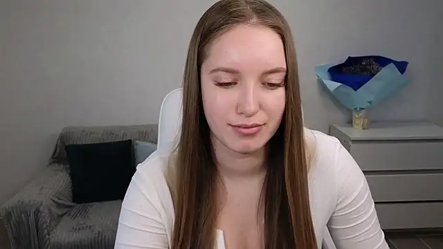 EvaMaddison online show from January 17, 8:13 am