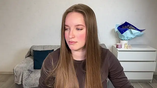 Snapshot of EvaMaddison chatting on February 23, 5:21 pm EvaMaddison online show from February 23, 5:21 pm