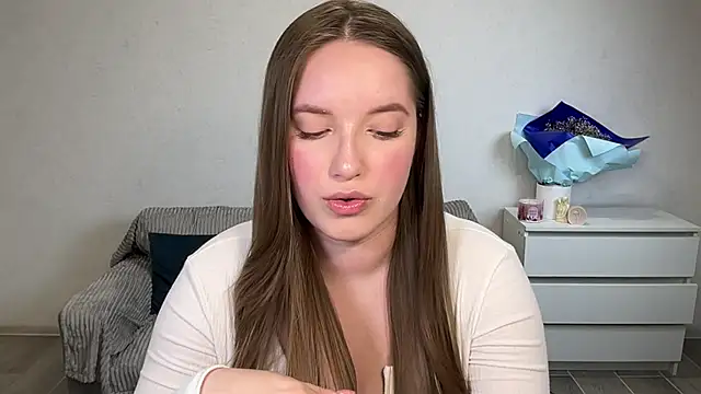 Snapshot of EvaMaddison chatting on February 26, 5:23 pm EvaMaddison online show from February 26, 5:23 pm