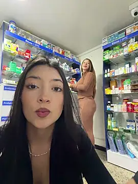 Snapshot of roouse chatting on October 11, 9:13 pm roouse online show from October 11, 9:13 pm