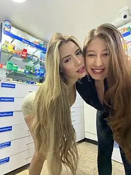 Snapshot of roouse chatting on November 2, 12:13 am roouse online show from November 2, 12:13 am