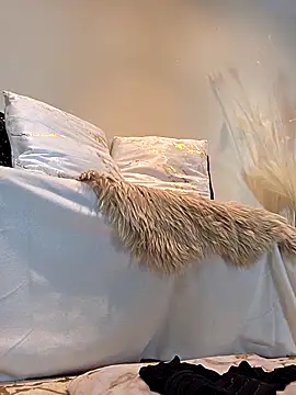 Snapshot of AureliaDoux chatting on September 16, 4:08 pm AureliaDoux online show from September 16, 4:08 pm