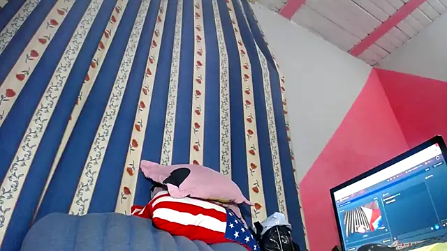 Vanessasweet2304 online show from December 12, 9:48 pm