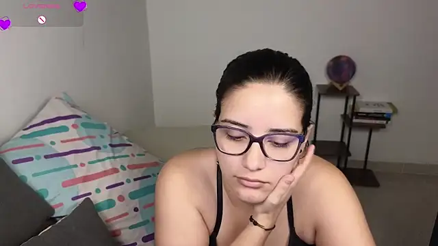 blue  moon  online show from April 14, 3:56 am