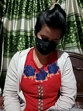 Snapshot of Sexy-Binita chatting on February 7, 2:15 pm Sexy-Binita online show from February 7, 2:15 pm