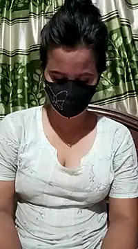 Snapshot of Sexy-Binita chatting on February 13, 12:32 pm Sexy-Binita online show from February 13, 12:32 pm