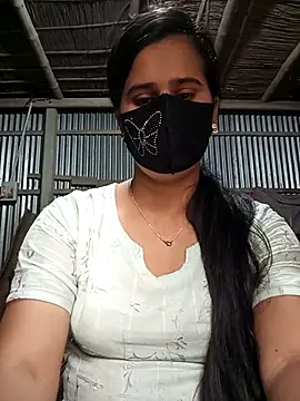 Snapshot of Sexy-Binita chatting on February 18, 9:21 am Sexy-Binita online show from February 18, 9:21 am