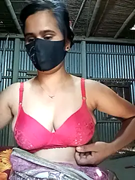 Snapshot of Sexy-Binita chatting on March 7, 4:24 am Sexy-Binita online show from March 7, 4:24 am