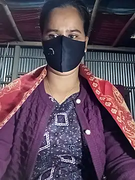 Snapshot of Sexy-Binita chatting on January 7, 2:03 am Sexy-Binita online show from January 7, 2:03 am