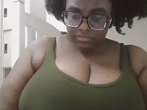 MissCC99 online show from February 11, 5:37 am