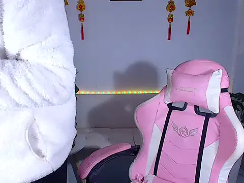 plysaithailand online show from February 9, 12:47 am