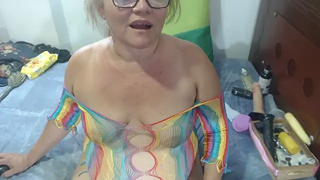 selenax2023 online show from December 21, 3:14 am