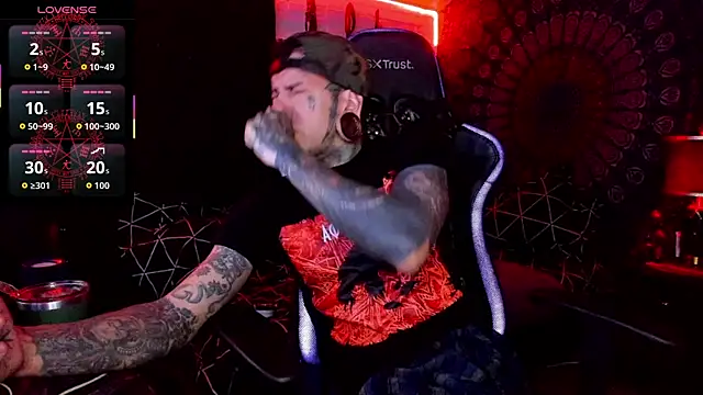 josh  ackerman online show from October 7, 7:11 pm