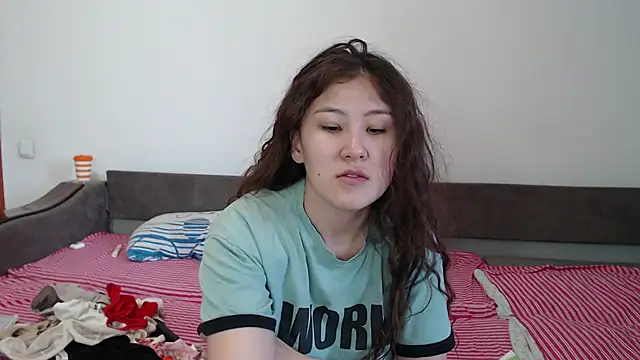 Snapshot of Riz_girl chatting on September 19, 11:44 am Riz girl online show from September 19, 11:44 am