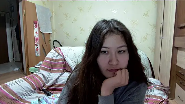 Riz girl online show from April 20, 3:48 pm
