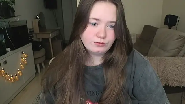 remirann  online show from January 6, 10:41 am