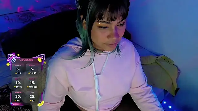 Snapshot of kiarybell__ chatting on October 20, 5:19 am kiarybell online show from October 20, 5:19 am