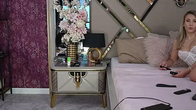 MishaBrizo online show from December 11, 10:16 pm