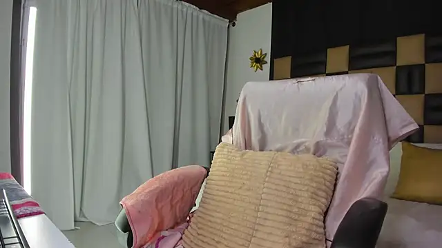 BarbieKano online show from November 9, 10:41 pm