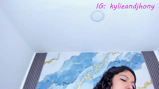 Kylieandjhonny online show from October 2, 7:54 pm