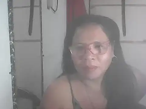 hotwet mama4uxx online show from January 5, 3:13 pm